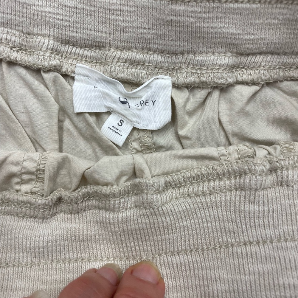 Lou & Grey 2 pair size small, pull on, high waist, cotton shorts - Picture 12 of 15